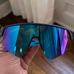 Oakley Sunglasses OO9465-0539 Sutro Lite Matte Navy Prizm Sapphire Lens